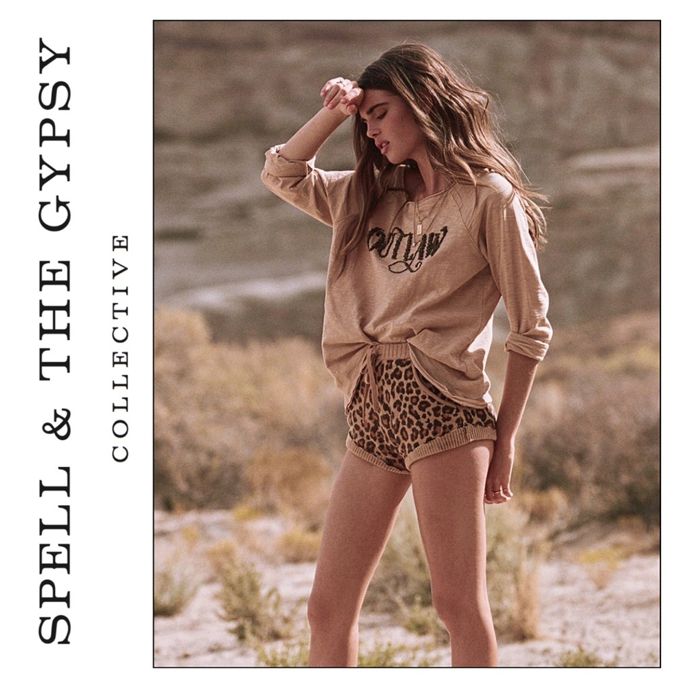Spell & The Gypsy Knit Wildcat Shorts Size Medium